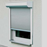 Вікно із захисним ролетом