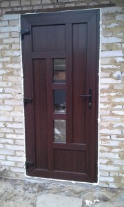 Двері вхідні VEKA Softline 70
