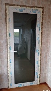 Двері балконні VEKA Softline 70