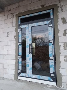 Двері вхідні VEKA Softline 82